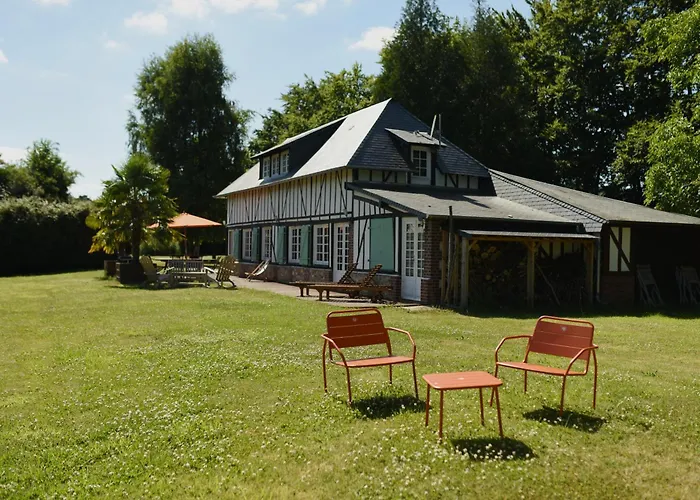 Holiday home Chaleureux Normand En Zone Natura 2000 *